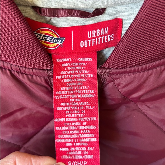 NWT Dickies Urban Outfitters Women's Maroon Quilted Zip Up Bomber Jacket Size S - Picture 5 of 9